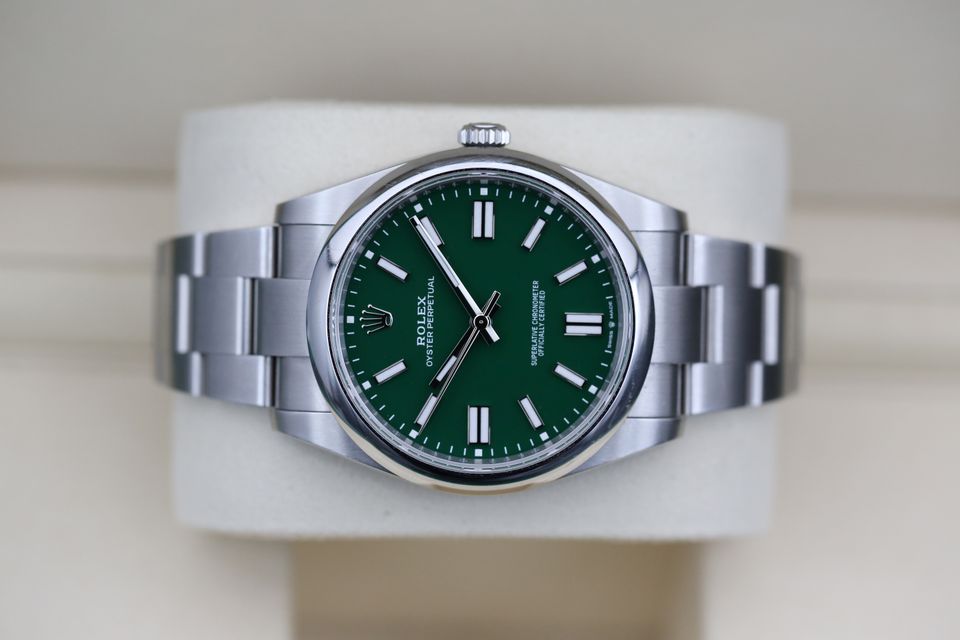 Rolex Oyster Perpetual 124300 Image 5